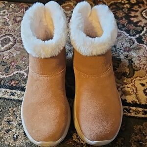 Skechers Archfit, Slip-in Winter Boots